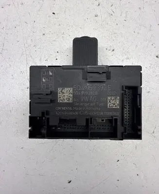 Seat Leon (5F) Door control unit/module 5Q4959392E 5Q4959392B A2C7494680400