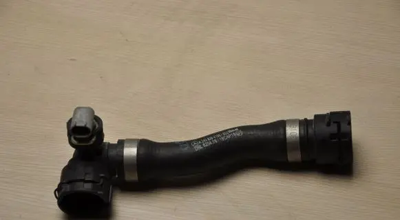 Mercedes-Benz EQA Engine coolant pipe/hose A2438304100