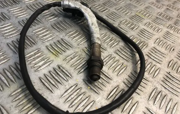 Mercedes-Benz C W204 Lambda probe sensor 0045428618