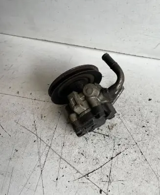 KIA Sportage Power steering pump 01632680
