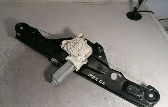 Mercedes-Benz E W211 Rear door window regulator with motor A2118202442