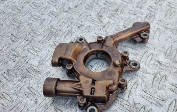 Alfa Romeo Mito Oil pump 55225386