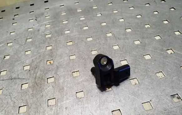 BMW 3 E90 E91 Sensor