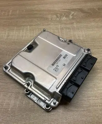 Mitsubishi Carisma Engine control unit/module ECU HOM8200142446 0281010439