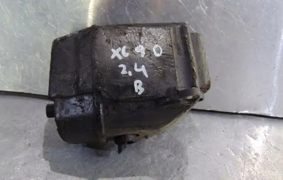 Volvo XC90 Active carbon filter fuel vapour canister 3062223