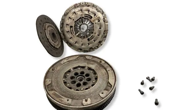 BMW 3 E90 E91 Clutch set kit 7638349
