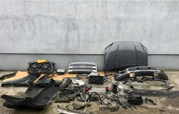 Ford F150 Front piece kit 