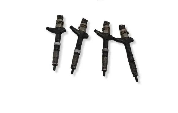 Toyota Corolla Verso E121 Fuel injectors set 2367027020
