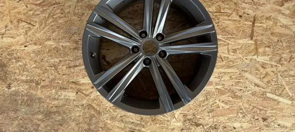 Volkswagen Arteon R18 alloy rim 3G8601025N K882K66