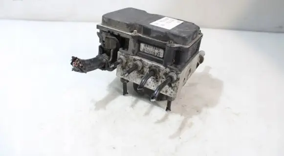 Skoda Fabia Mk2 (5J) ABS Pump