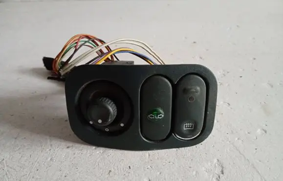 Renault Kangoo I Wing mirror switch 7700847433