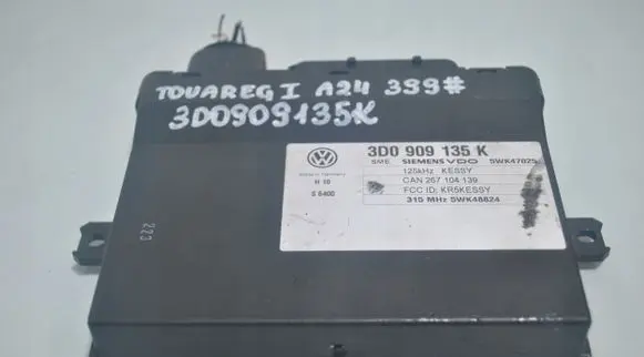 Volkswagen Touareg I Comfort/convenience module 3D0909135K