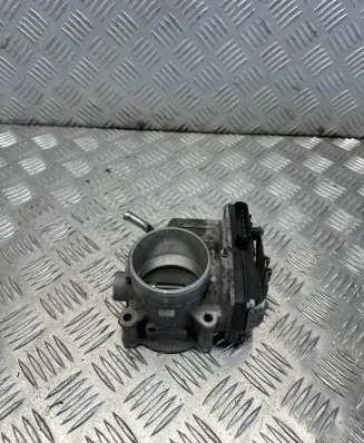 Mitsubishi Outlander Throttle valve 1450A195
