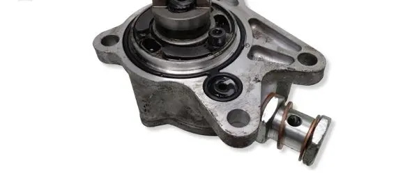 Mazda 6 Vacuum pump SH1518G00A