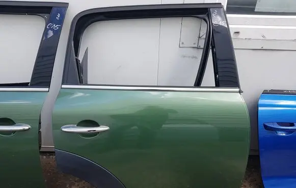 Mini Cooper Countryman R60 Rear door