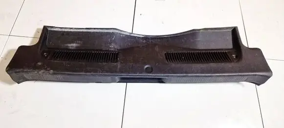 Fiat Punto (188) Other trunk/boot trim element 735335686