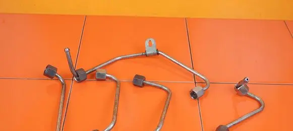 Opel Insignia A Fuel injector supply line/pipe B20DTH