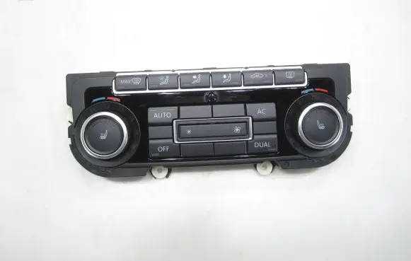 Volkswagen Jetta VI Climate control unit 5K0907044ES 5HB00974661 SW1112