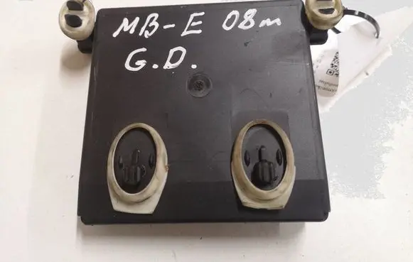 Mercedes-Benz E W211 Door control unit/module 2118201626 356806