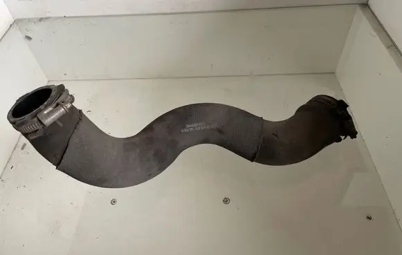 Audi A6 S6 C6 4F Intercooler hose/pipe 4F0145738N
