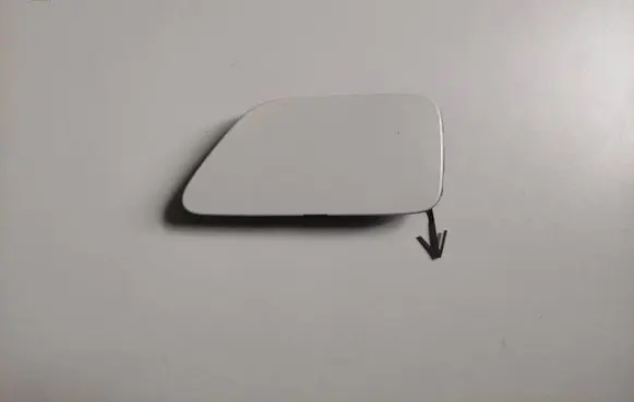 Nissan Leaf II (ZE1) Front tow hook cap/cover 622A05SK0A