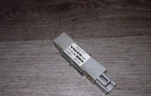 Volvo S80 Airbag deployment crash/impact sensor 002872 9452777 051101