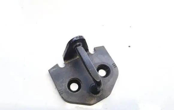 Volvo S40 Front door lock loop/hook striker 30699650