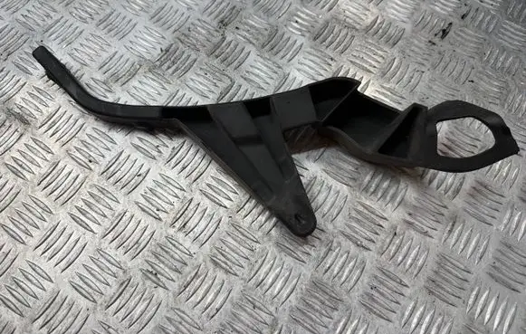 Audi A2 Front bumper mounting bracket 8Z0854730