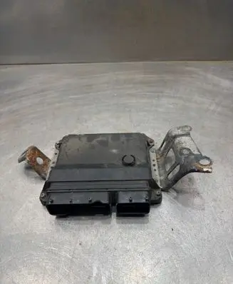 Toyota Yaris Engine control unit/module 896610DB00 MB2753004332