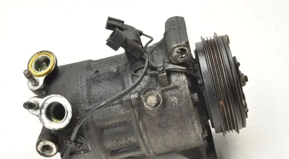 Volvo XC70 Air conditioning (A/C) compressor (pump) 31315453
