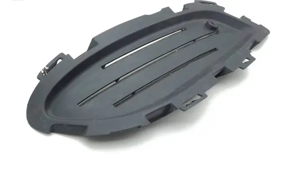 Mercedes-Benz CLS C218 X218 Front bumper lower grill A2188851722