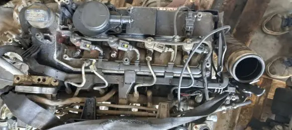Mercedes-Benz Vito Viano W638 Engine
