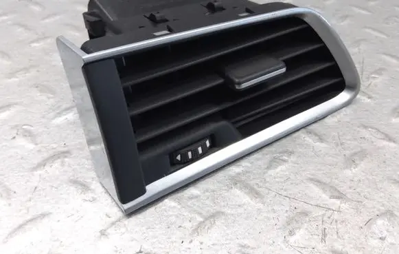 Peugeot 508 Dashboard side air vent grill/cover trim 9686457377