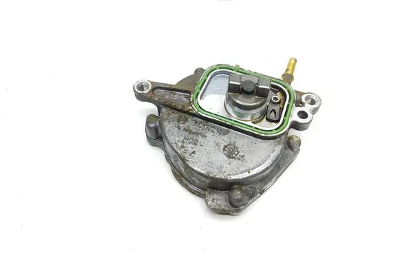 Toyota Yaris XP210 Vacuum pump F009A10018 160922