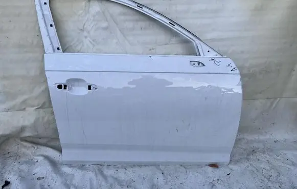 Audi A4 S4 B9 8W Front door