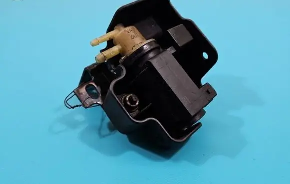 Opel Insignia A Turbo solenoid valve 55573732 IMPRK1446290