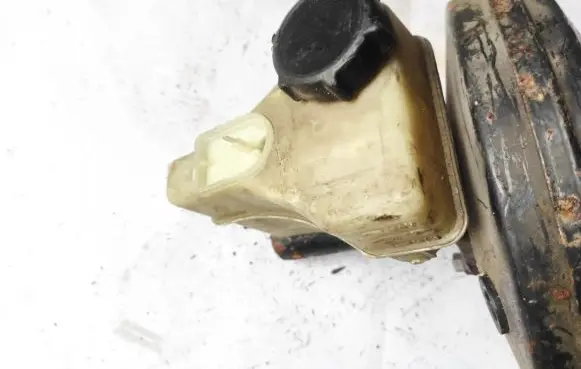 Ford Scorpio Master brake cylinder 10051332121 95GB-2B195-BF