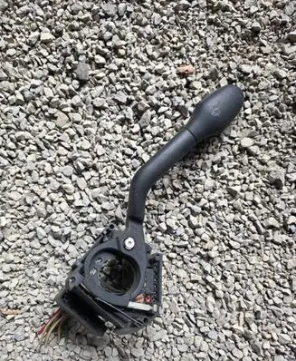 Volkswagen PASSAT B4 Wiper control stalk 1H6953503F