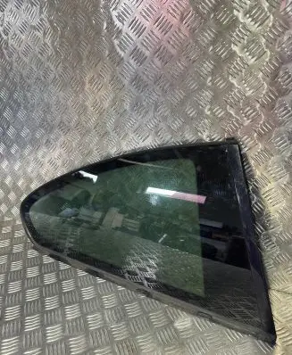BMW 3 E92 E93 Rear side window