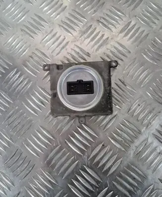 Opel Astra K Voltage converter/converter module 39077813