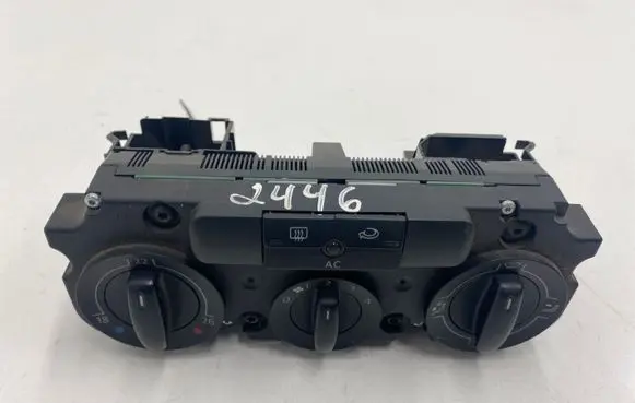 Volkswagen Touran I Climate control unit 1T1820045B