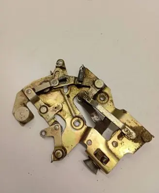 Volkswagen Transporter - Caravelle T4 Sliding door lock 701843654B