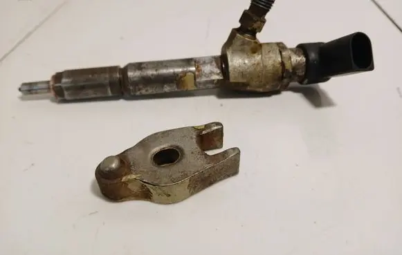 Ford Mondeo MK IV Fuel injector 4M5Q9F593AD