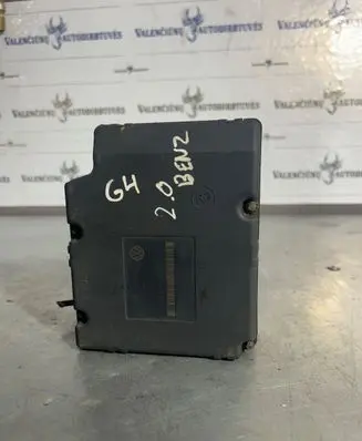 Volkswagen Golf IV ABS Pump 1C0907379 6x6614517 10094703073