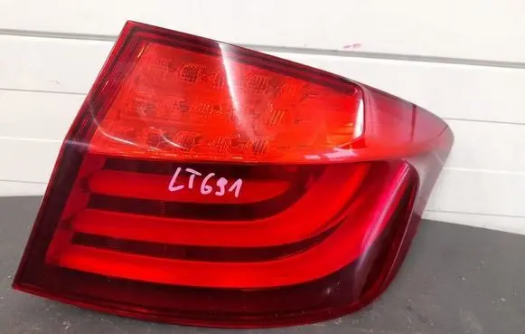 BMW 5 F10 F11 Tailgate rear/tail lights