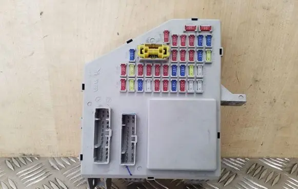KIA Soul Fuse module 919502K231