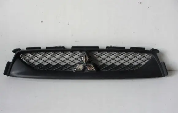 Mitsubishi ASX Front bumper upper radiator grill