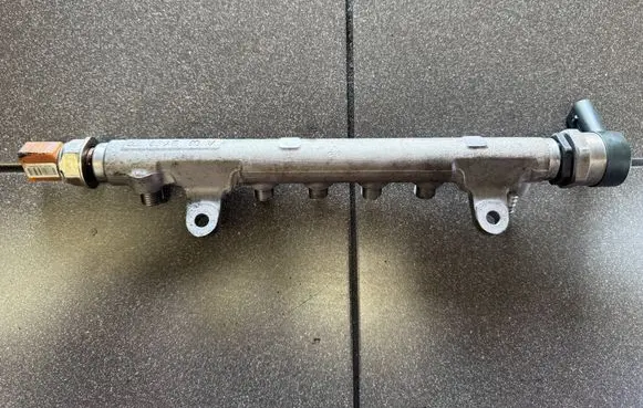 Audi A4 S4 B8 8K Fuel main line pipe 03L130089A