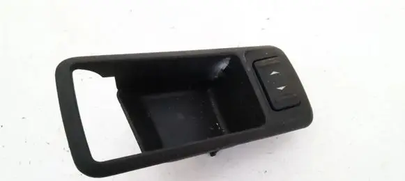 Ford Focus Electric window control switch 3m51226a37adw 3m51-226a37-adw