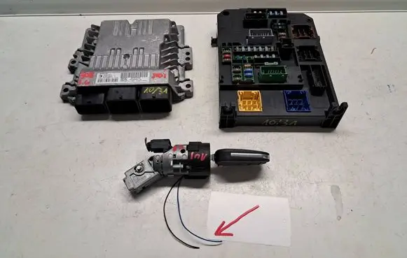 Peugeot 508 Engine ECU kit and lock set 9678628780 9665547580